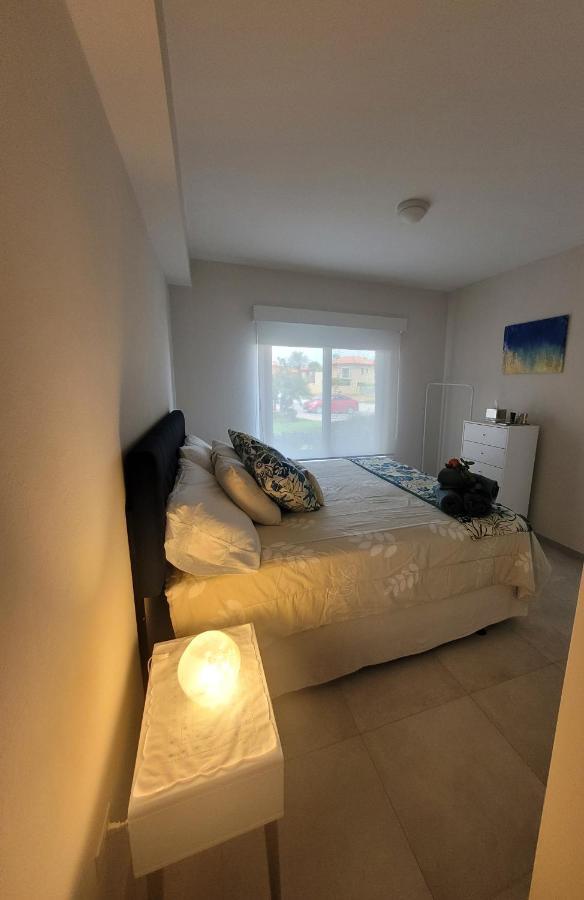 New! Cozy 1 Bedroom Condo- Gold Coast, Noord Aruba パームビーチ エクステリア 写真