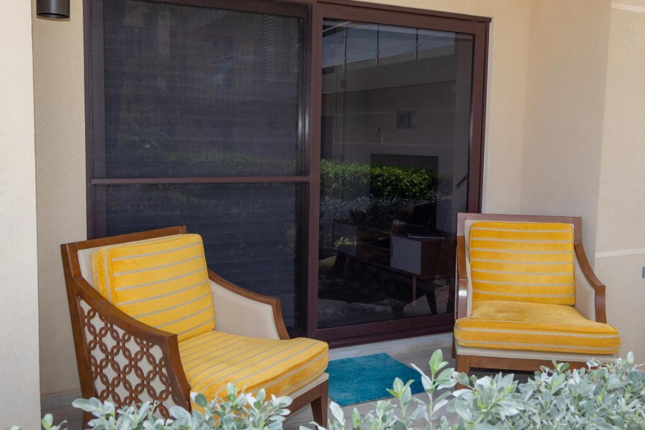 New! Cozy 1 Bedroom Condo- Gold Coast, Noord Aruba パームビーチ エクステリア 写真